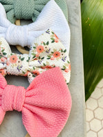 Mini bows
